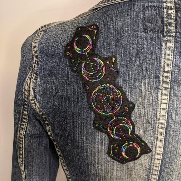RAINBOW Vintage Celestial Moon Phase Embroidered Patch