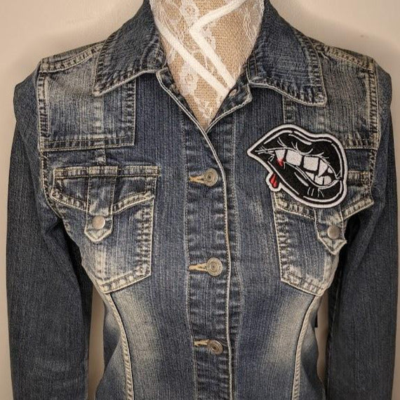 Fangs Patch – The Craft Rebellion